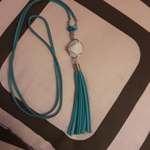 Tasseled Turquoise Necklace with White & Beads - Picture 2 of 4